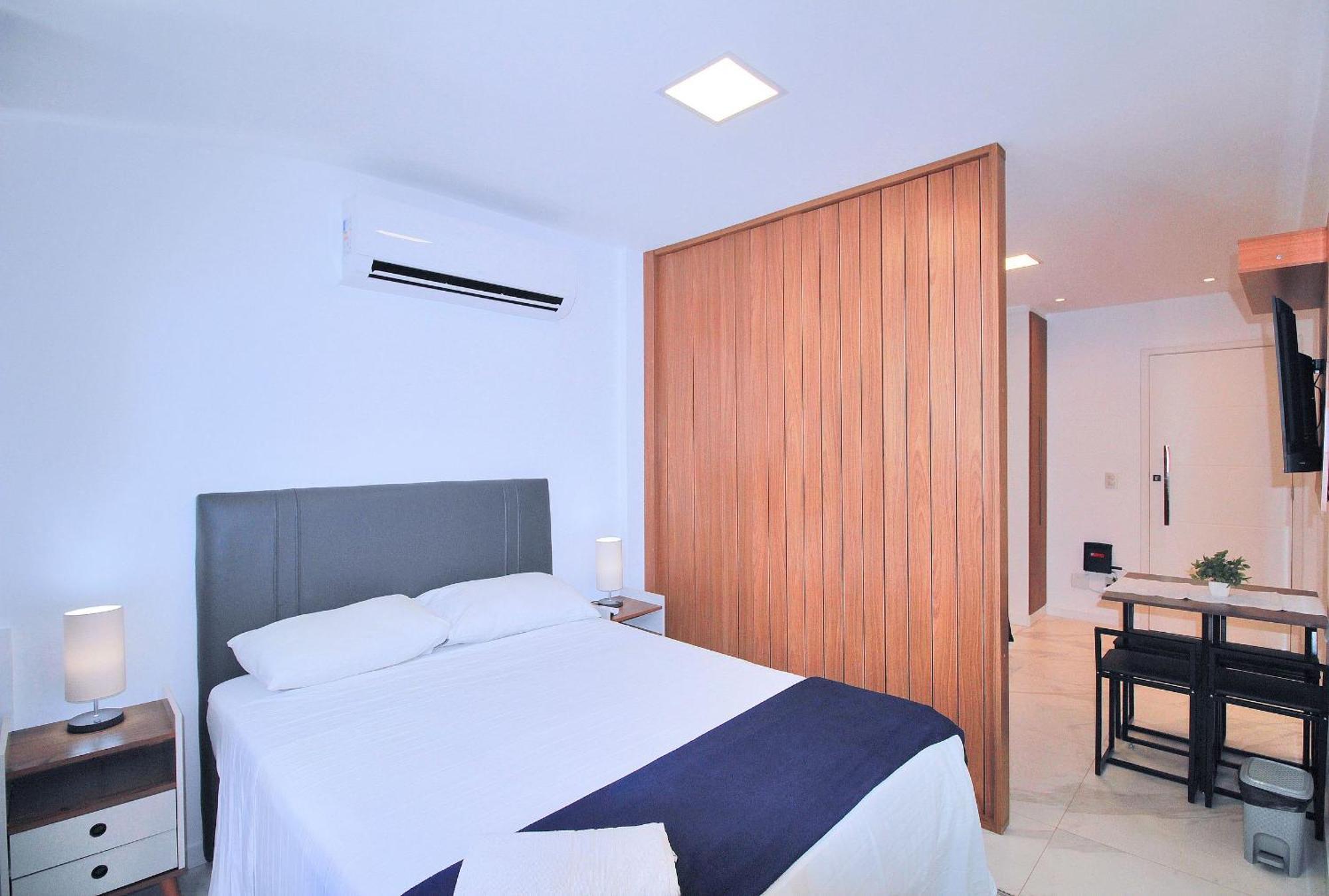 Moderno Na De Copacabana C062 Apartamento
